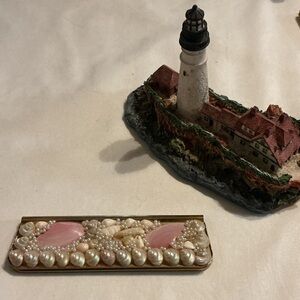 Exquisite Comb Holder Metal Case Decorated Pink/Opalescent Shells & Tiny Pearls